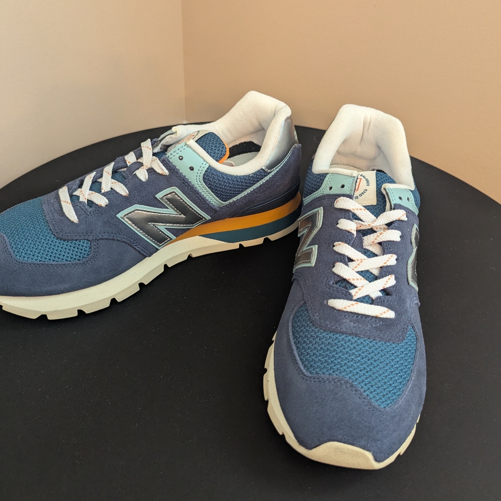 Never Worn***New Balance Blue Sneakers